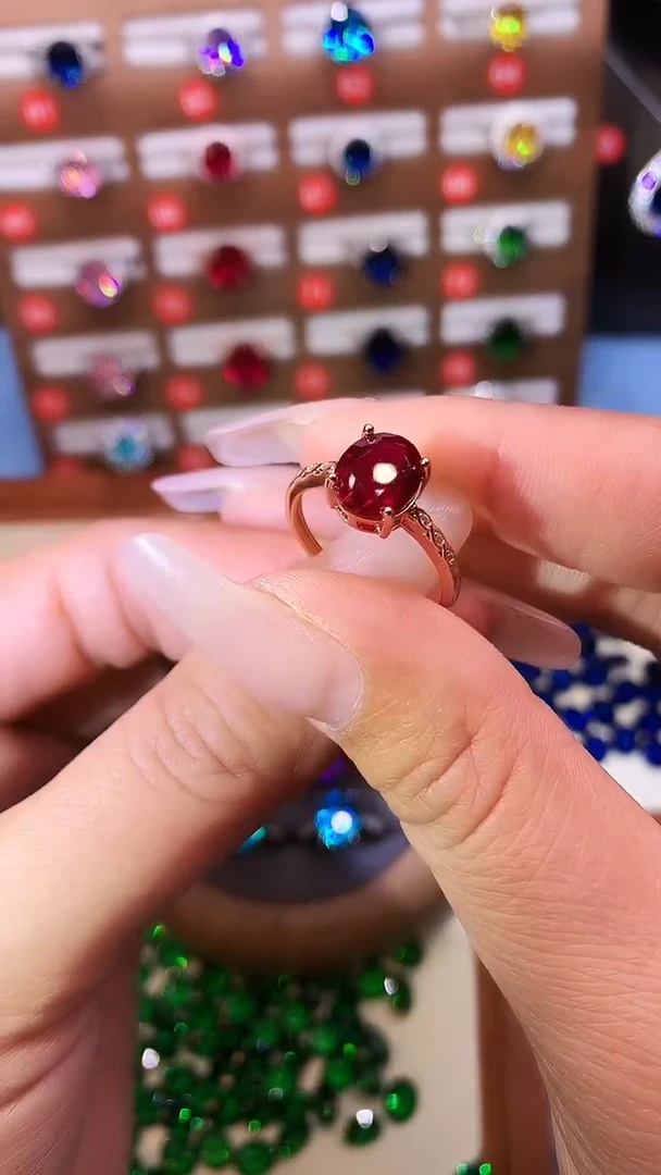 银S925镶嵌戒指红宝石........