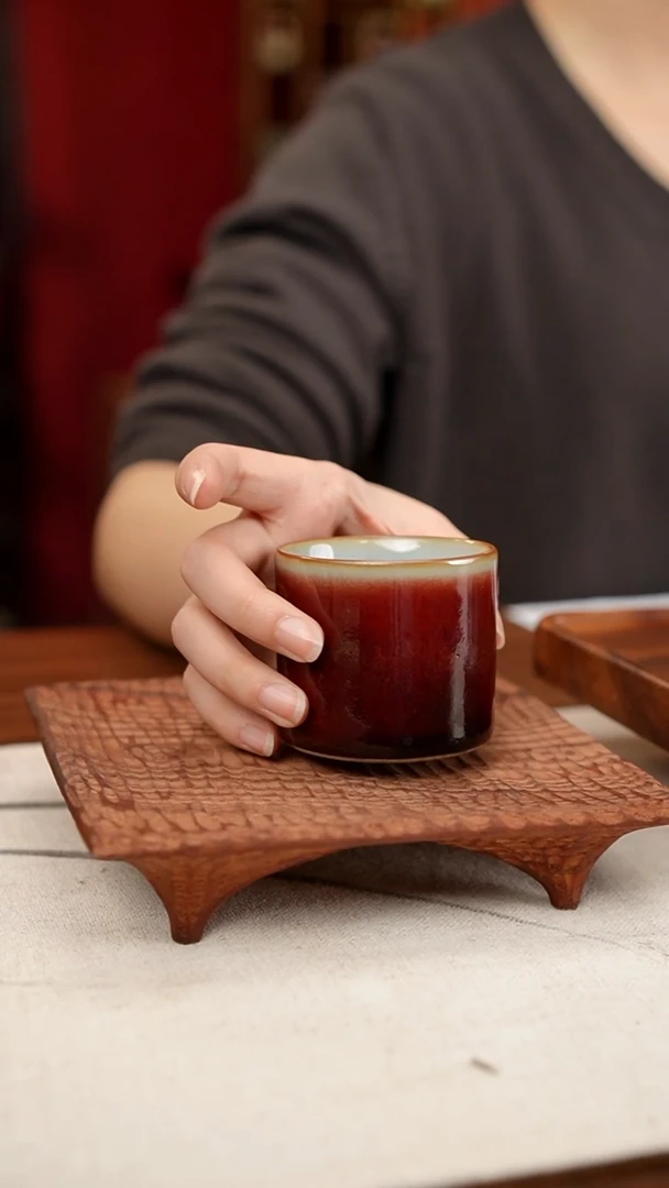 【闪购商品】摆件小师妹-钧瓷-信任