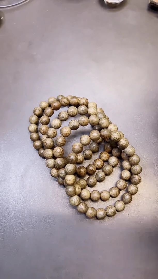 【闪购商品】沉香手串0.9坤甸绿底5克多样性发货1条