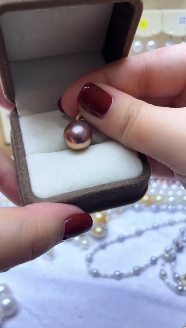 【闪购商品】淡水珍珠颈饰合金吊坠