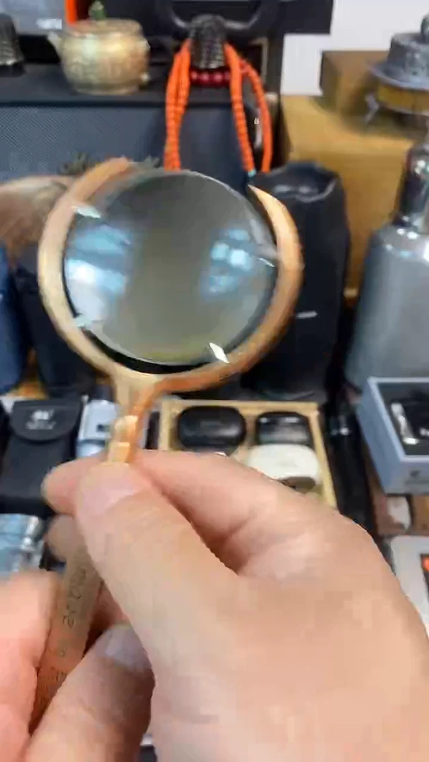 瓷片闪购商品，如图所示