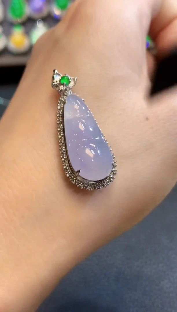 吊坠(不含链)18K金镶嵌翡翠A19 紫货有一定色差