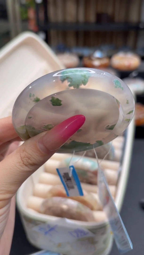 未镶嵌手镯石英质玉572(60圈赠送镯心)