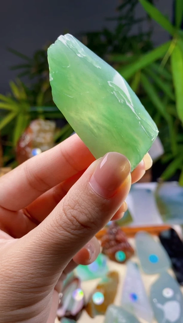 定制翡翠未镶嵌翡翠