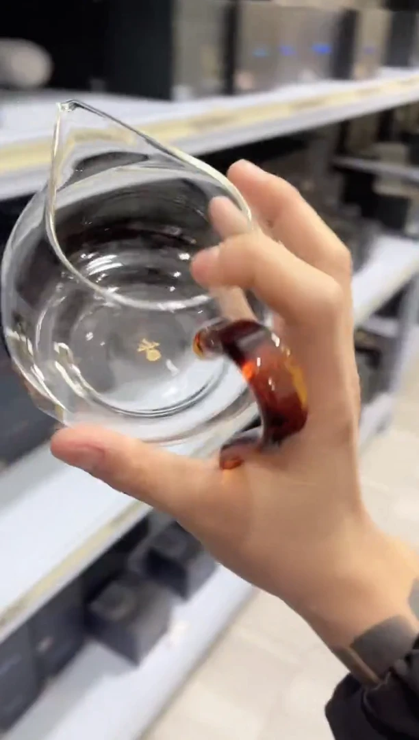 【闪购商品】淡然琥珀色。。。。。