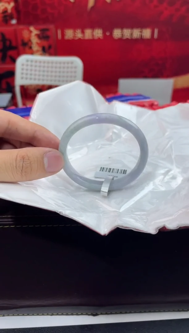 【闪购商品】翡翠手镯未镶嵌9翡翠手镯（微瑕）