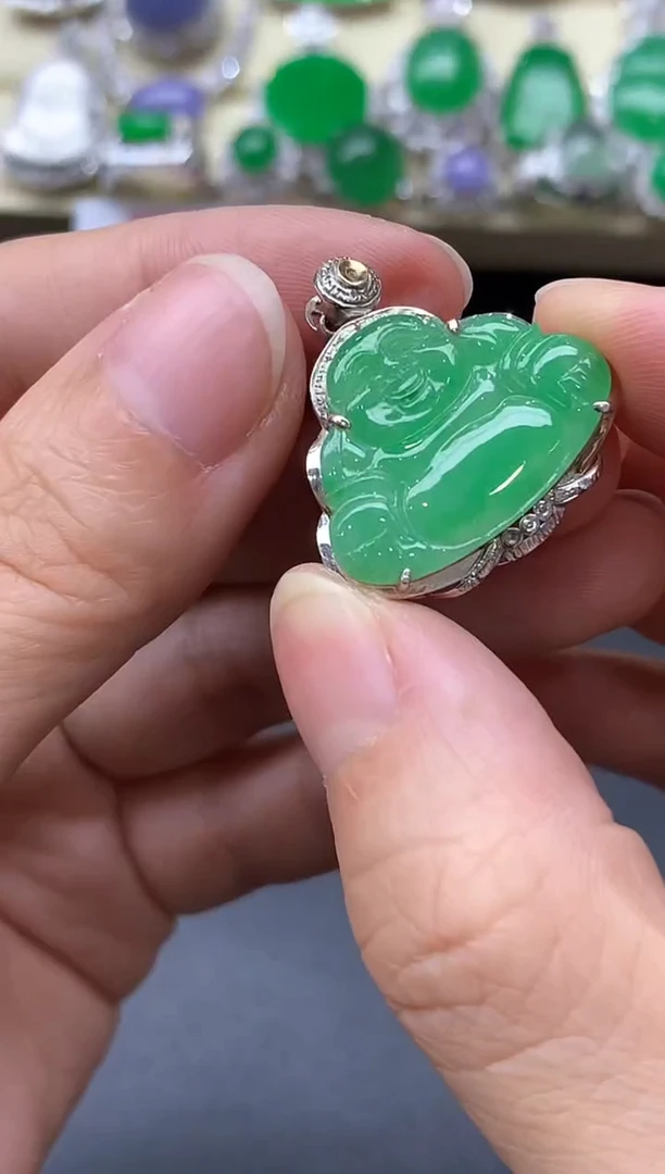 颈饰18K金镶嵌翡翠374中国好珍宝