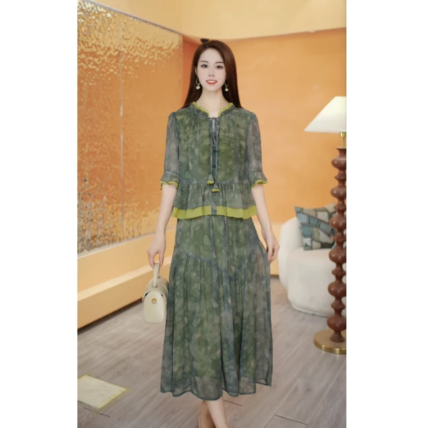 【奈娅定制】A098大码连衣裙女2025新款假两件叠穿层次感裙子