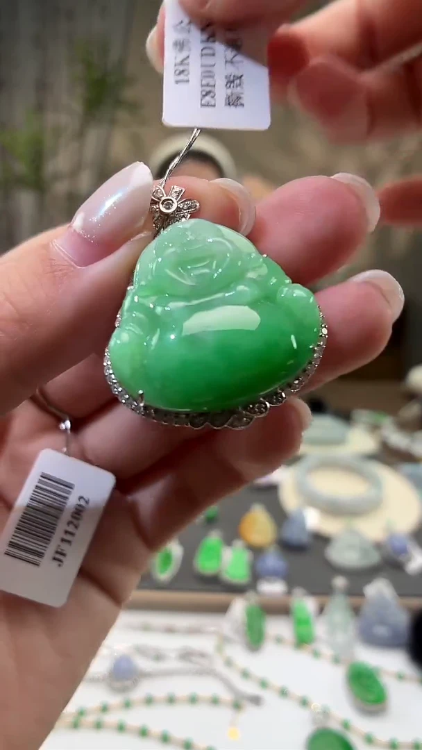 吊坠(不含链)18K金镶嵌翡翠佛公
