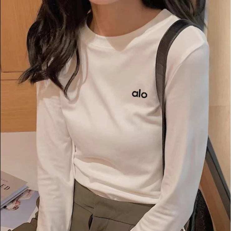 秋冬新款韩版时尚百搭休闲圆领正肩字母刺绣长袖T恤打底衫女