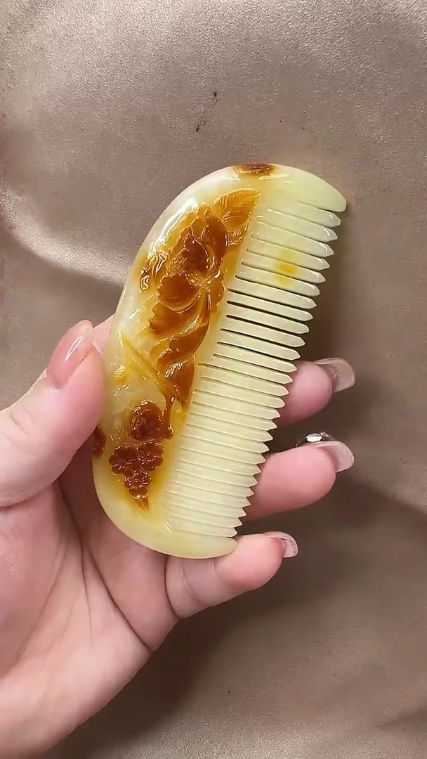 琥珀颈饰未镶嵌吊坠