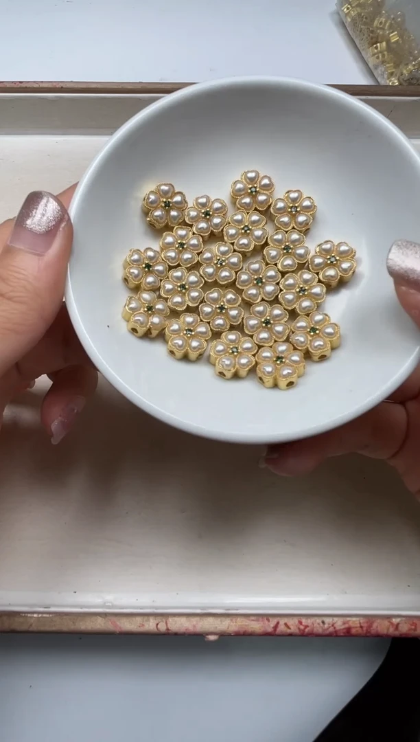 玛瑙/玉髓散珠合金B2349 珍珍五瓣花3个9.9元