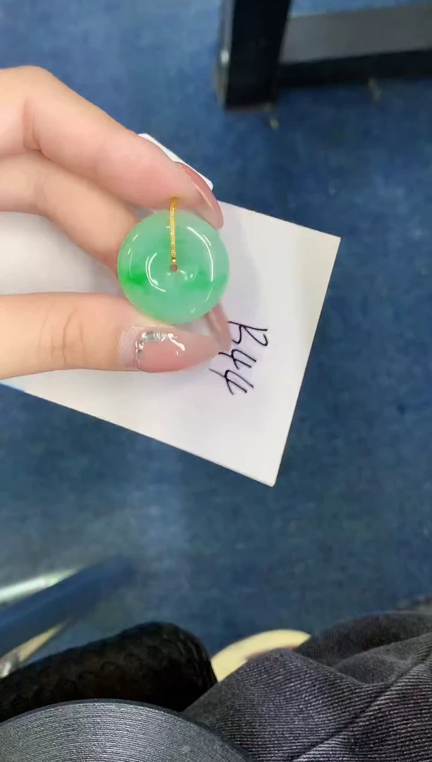 【闪购商品】翡翠颈饰18K金镶嵌000000000