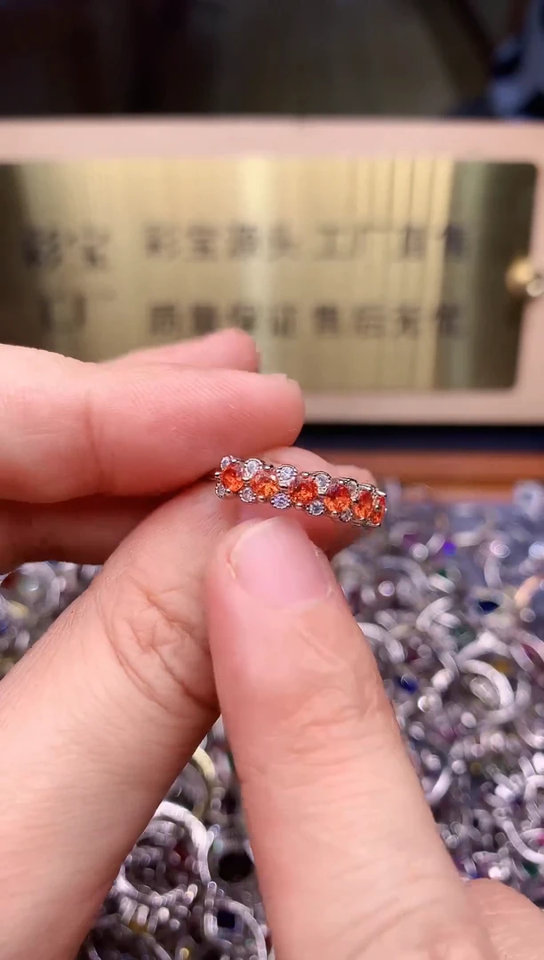 【闪购商品】蓝宝石戒指银S925镶嵌........