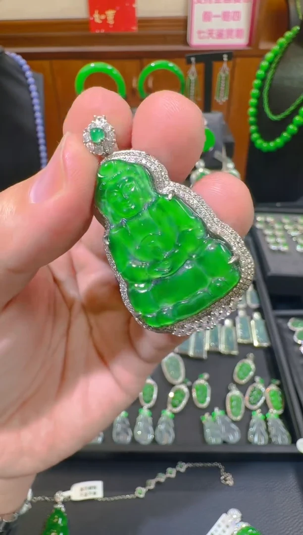吊坠(赠链)银S925镶嵌翡翠天然A货翡翠