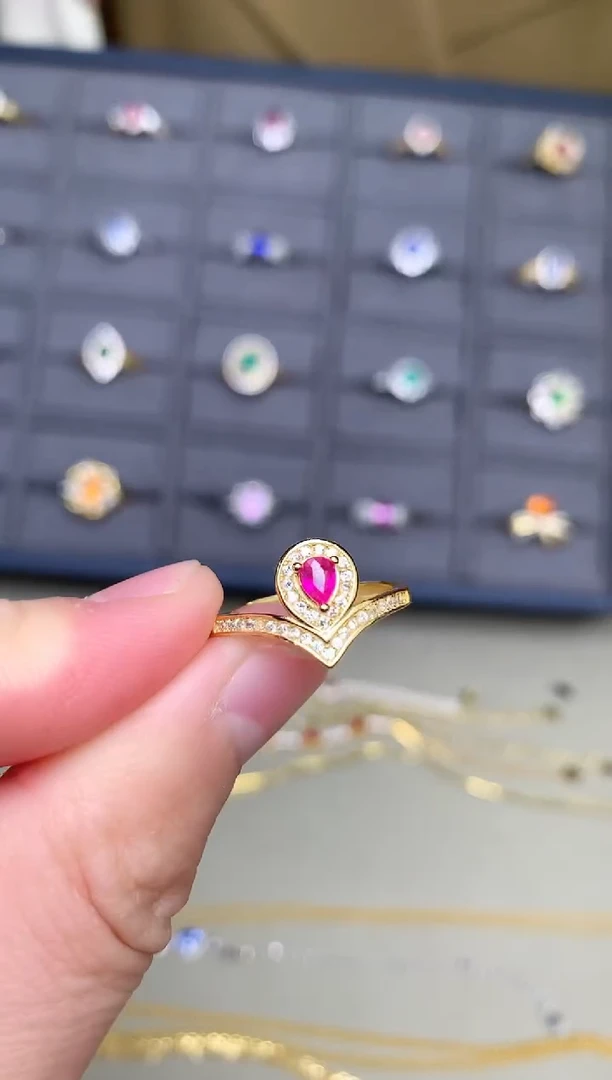 银S925镶嵌戒指红宝石戒指