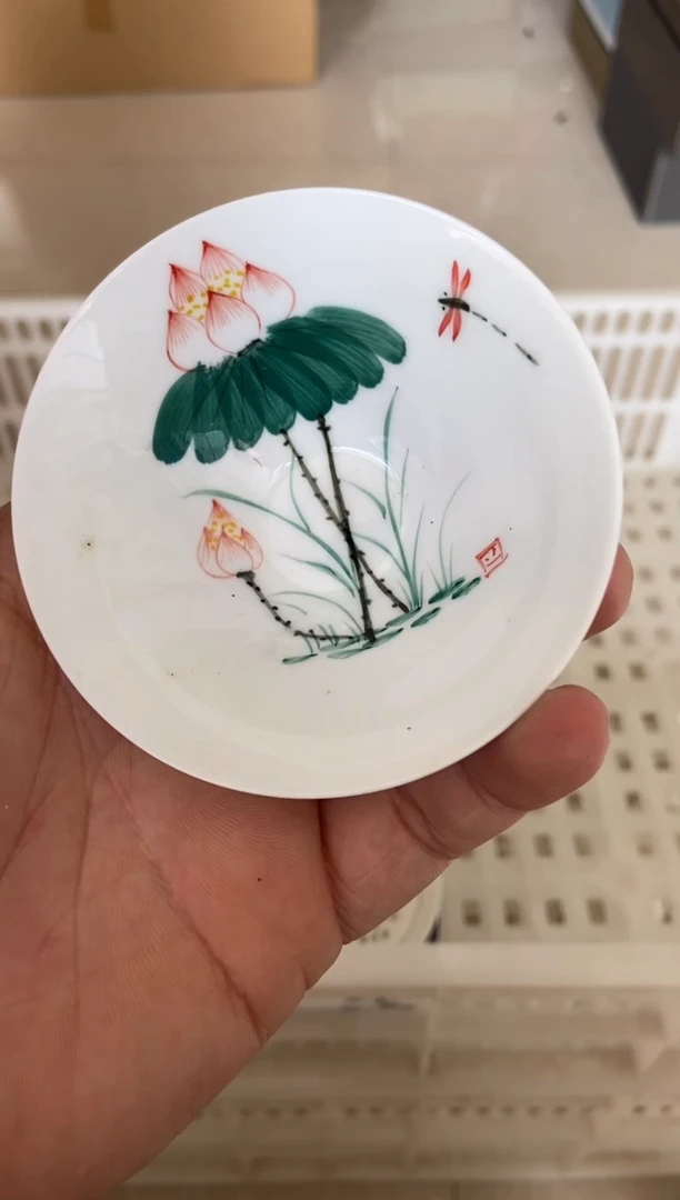 杯无运费险有瑕疵的摄影的产品有使用过的痕迹有点脏介意勿拍