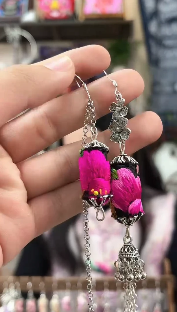 织绣民族风非遗老绣饰品573