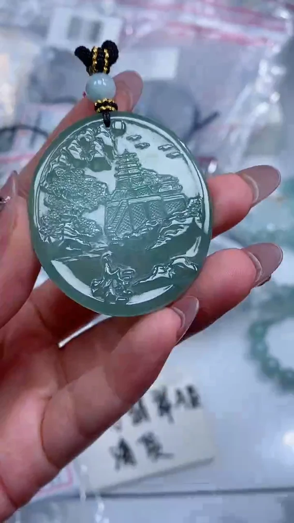 颈饰未镶嵌翡翠吊坠