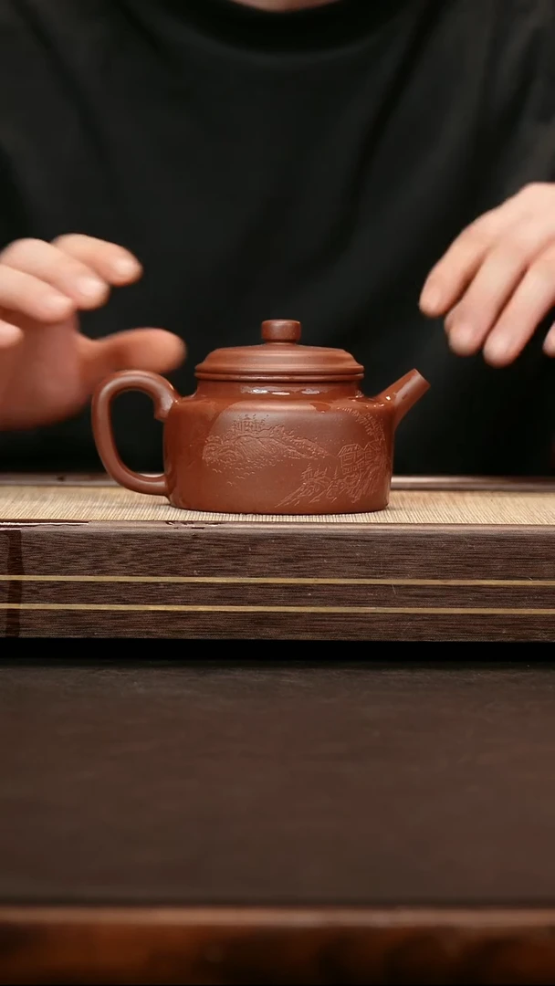 茶壶紫砂紫泥 德钟330cc 刻绘款 大号