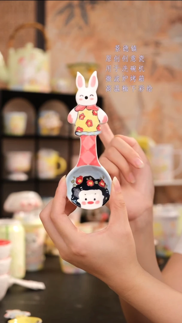 摆件景德镇手工手绘设计师款