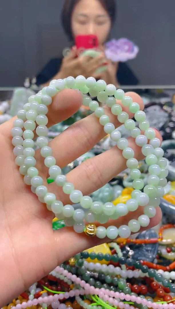 颈饰未镶嵌翡翠5MM/L/翡翠A货，一件也是批发价
