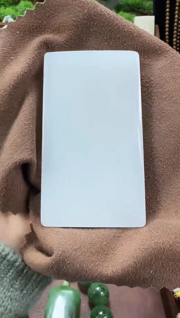 吊坠(赠链)未镶嵌和田玉HLB47无事牌多样性发货发其一