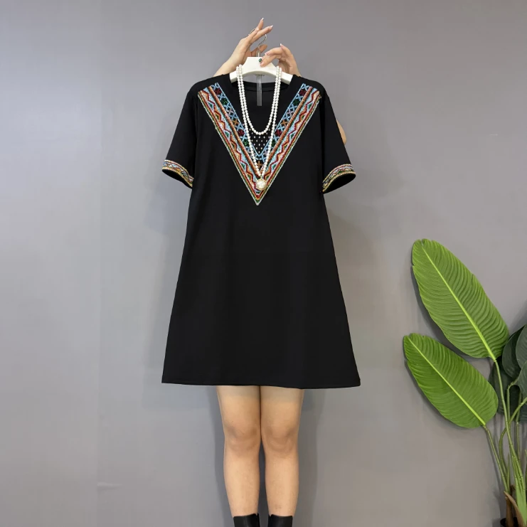 新款大码女装时尚宽松韩版重工烫钻显瘦连衣裙