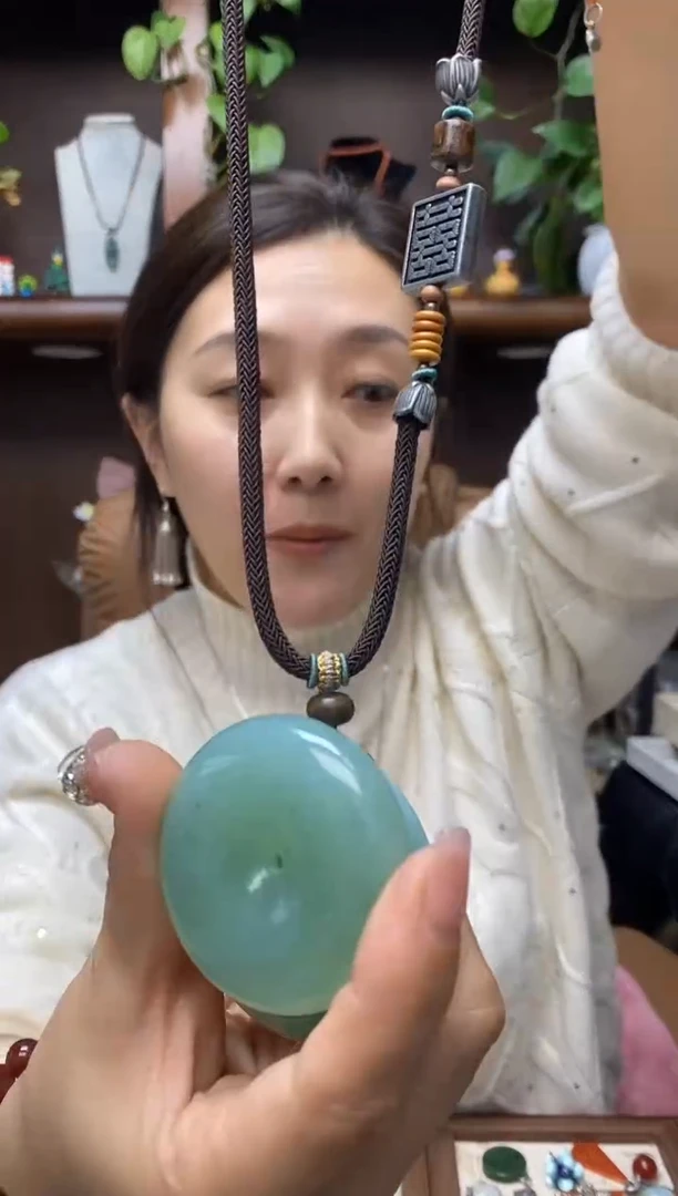 未镶嵌岫玉吊坠多样性发货其中发一