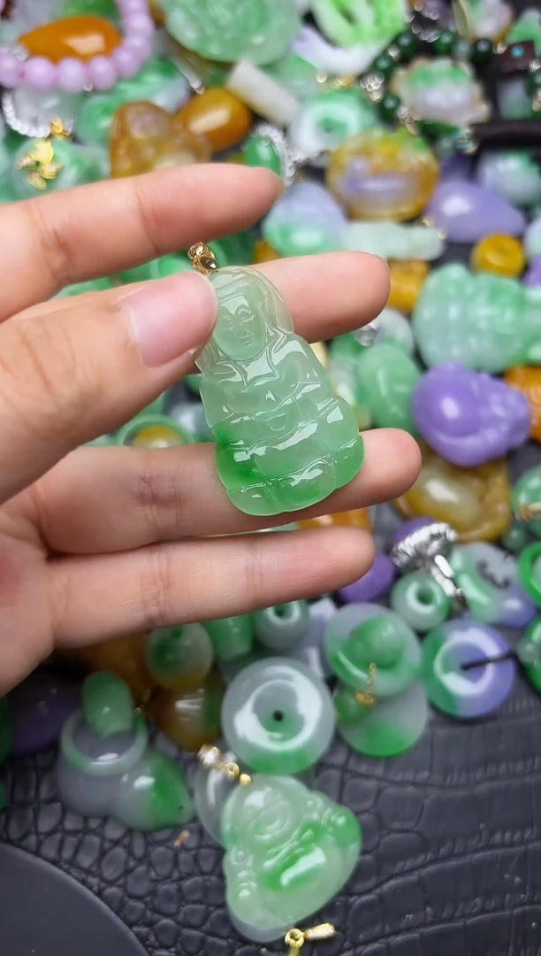 颈饰未镶嵌翡翠缅甸翡翠吊坠