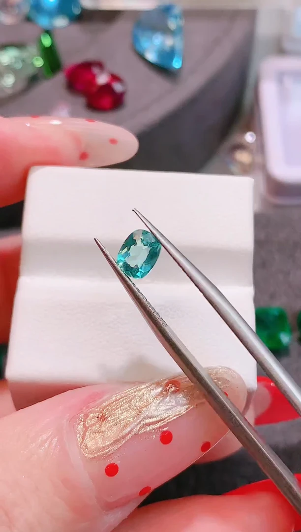 未镶嵌磷灰石裸石0.61ct