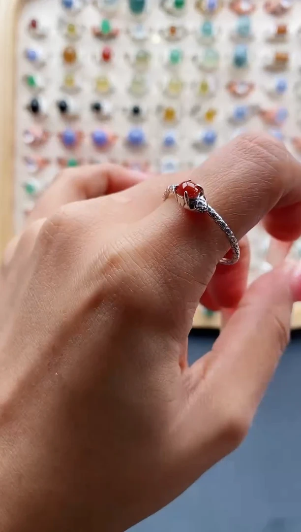 【闪购商品】翡翠戒指银S925镶嵌缅甸天然A货翡翠555 2+8