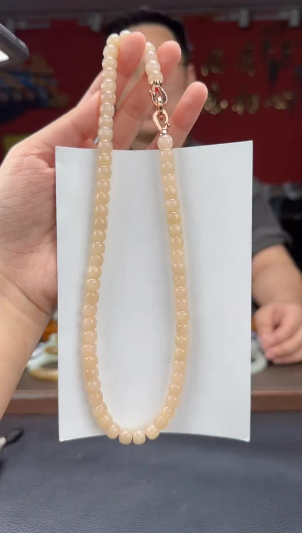 和田玉未镶嵌颈饰藕粉老型妈妈链卡8