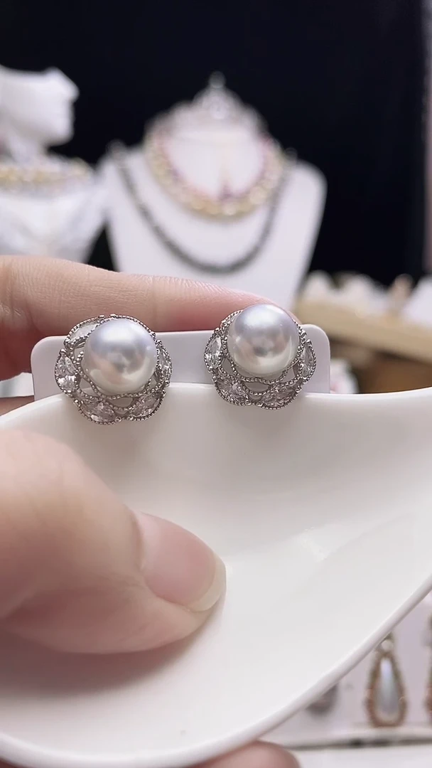 【闪购商品】海水珍珠耳钉银S925镶嵌澳白珍珠耳钉