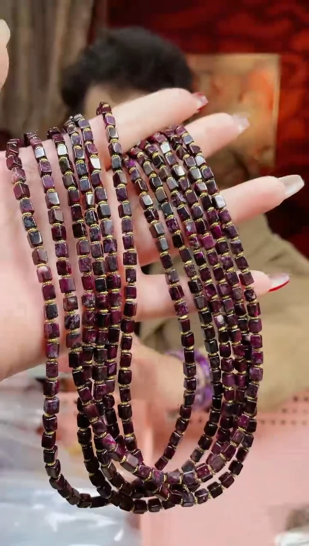 【闪购商品】苏纪石（舒俱来）项链未镶嵌多样性发其一