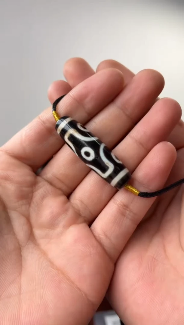 未镶嵌手串玛瑙/玉髓噶玛珠宝