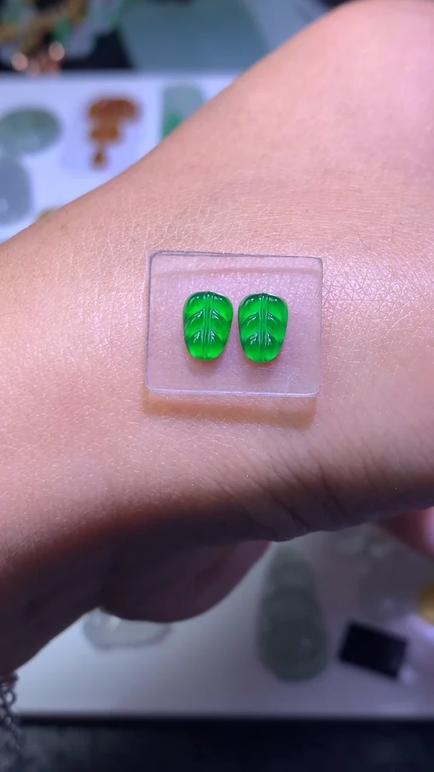 未镶嵌定制翡翠毛货