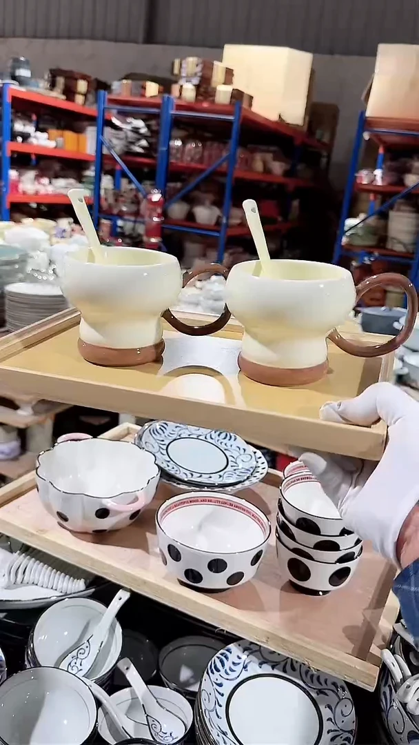 瓷片杯子勺子4件套微瑕 凑满20元包邮