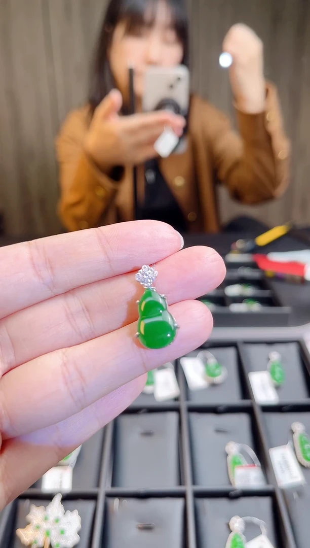 颈饰银S925镶嵌翡翠00990葫芦