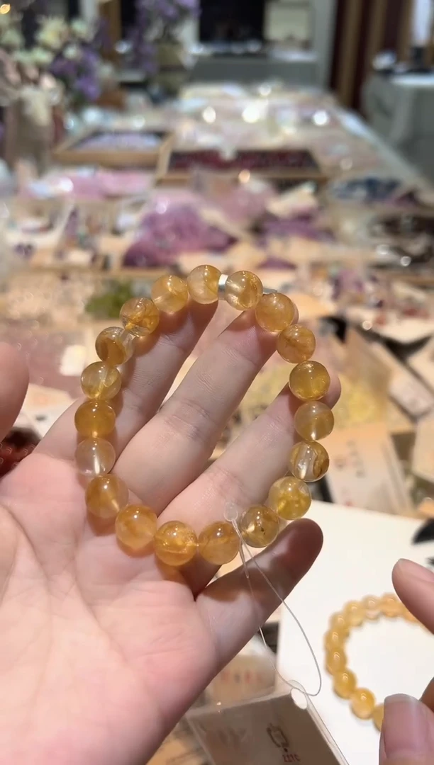 水晶手串未镶嵌手串