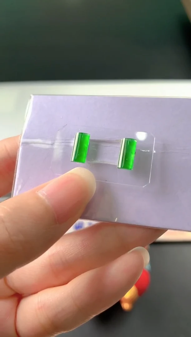 未镶嵌定制翡翠裸玉（客户意向镶嵌）多样性发一