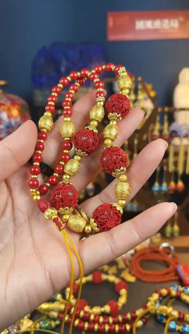 【闪购商品】红红满雕工设计师款项链