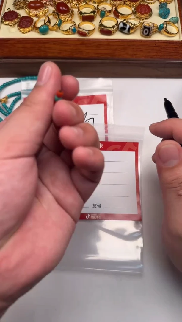 未镶嵌南红玛瑙挂件开***～1111111111111