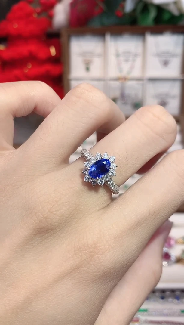 戒指蓝宝石铂Pt950镶嵌2.18ct/天然宝石/七天无理由