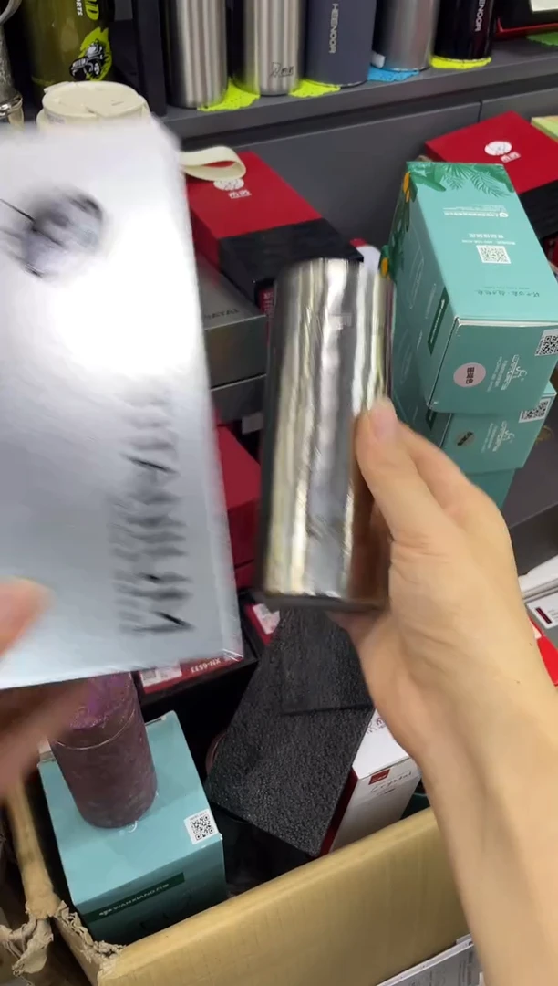 亚泰钛保温杯8002-2-220ml银