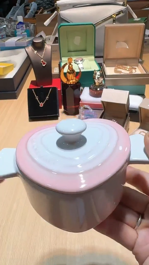 【闪购商品】瓷片锅碗瓢盆一件不剩