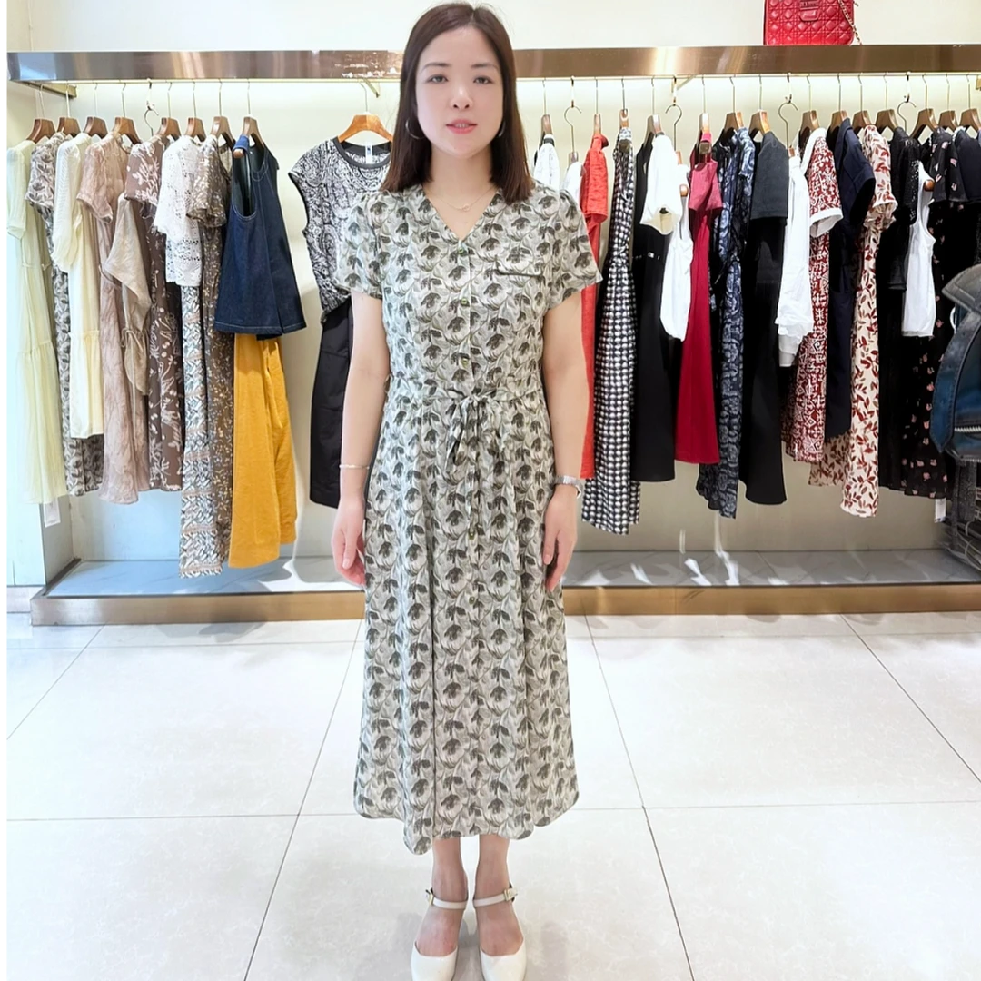 2025夏季碎花收腰连衣裙时尚优雅气质款089辣妈