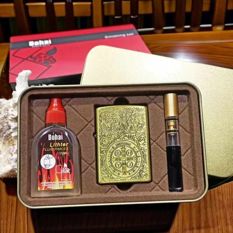 2024新款 康- 斯- 坦 -丁--- 煤油打火机铁盒3件套