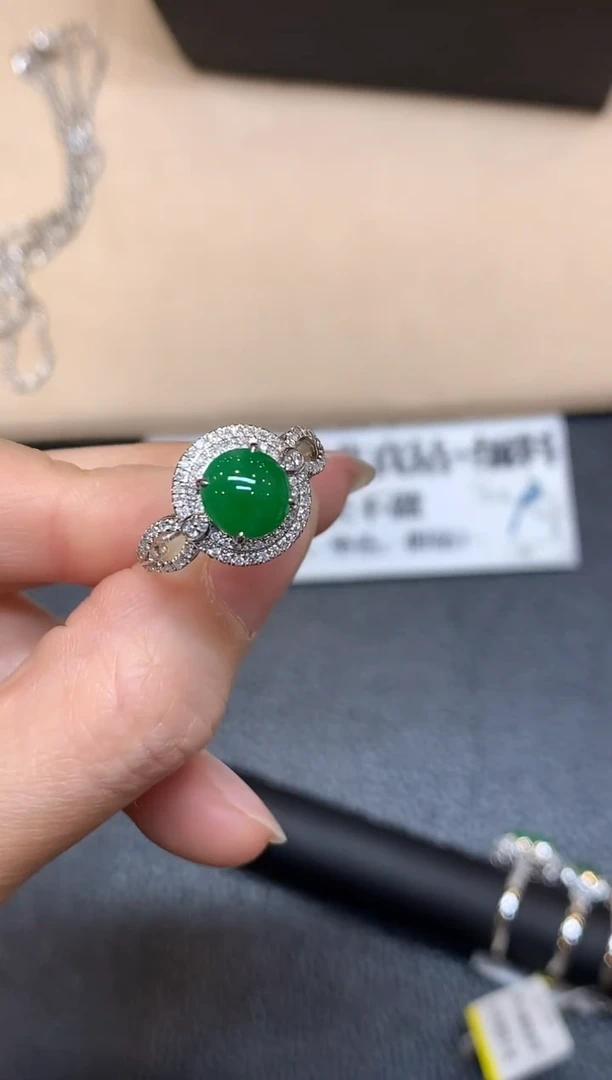 18K金镶嵌戒指翡翠8【无服务费蛋面【无服务费