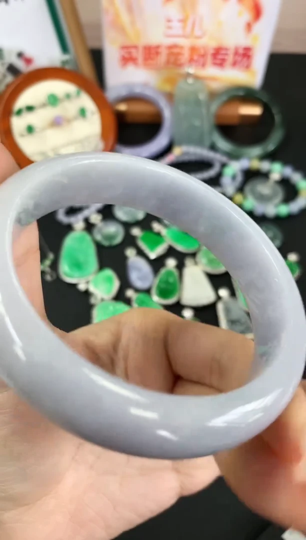 翡翠未镶嵌颈饰手镯|不退不换